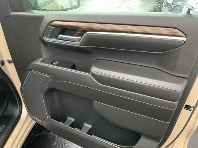 2022 GMC Sierra 1500 Crew Cab Short Box 4-Wheel Drive Elevation 3VL