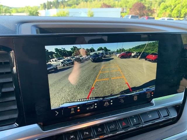 2025 GMC Sierra 1500 Crew Cab Short Box 4-Wheel Drive SLT