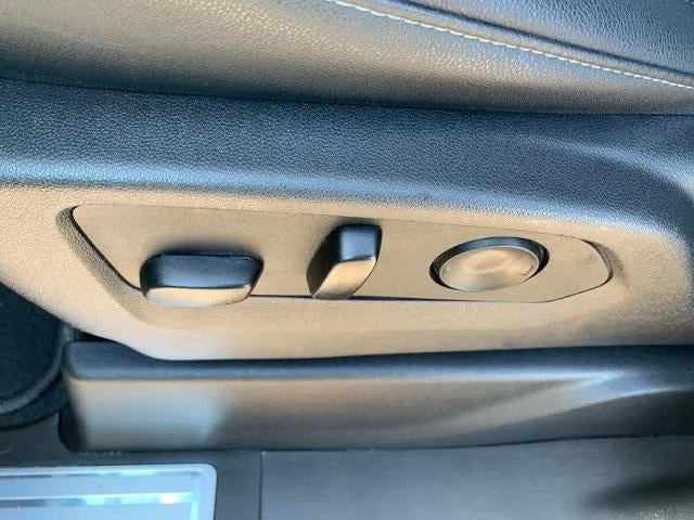 2025 GMC Sierra 1500 Crew Cab Short Box 4-Wheel Drive SLT