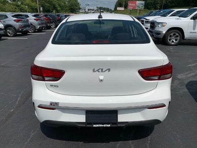 2022 Kia Rio S IVT