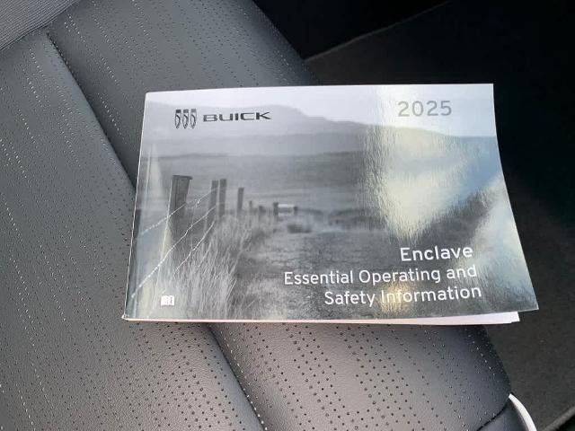 2025 Buick Enclave 4dr Sport Touring