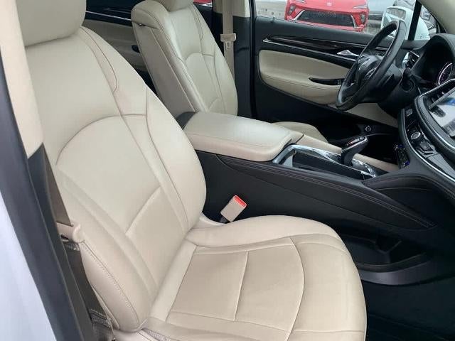 2020 Buick Enclave Essence AWD