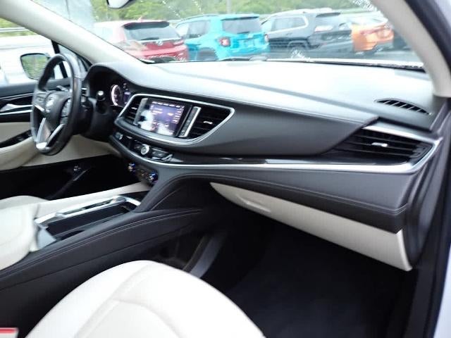2023 Buick Enclave Essence AWD