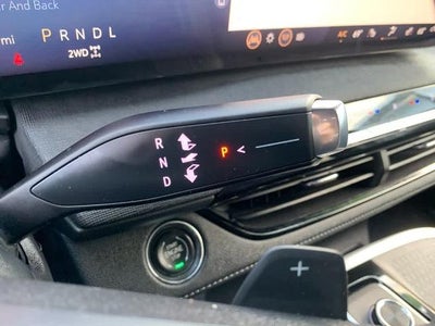 2025 Buick Enclave 4dr Sport Touring