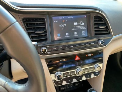 2020 Hyundai Elantra Value Edition IVT