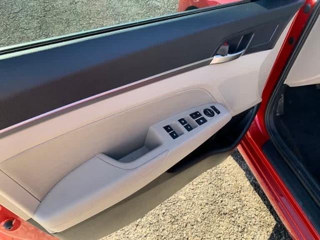 2020 Hyundai Elantra Value Edition IVT