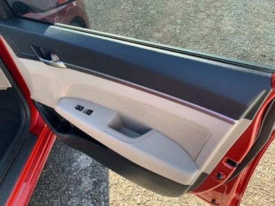 2020 Hyundai Elantra Value Edition IVT