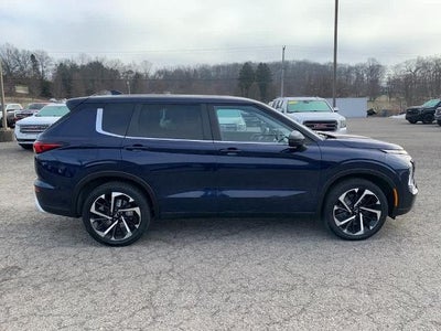 2022 Mitsubishi Outlander SE S-AWC *Ltd Avail*