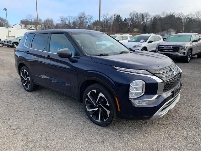 2022 Mitsubishi Outlander SE S-AWC *Ltd Avail*