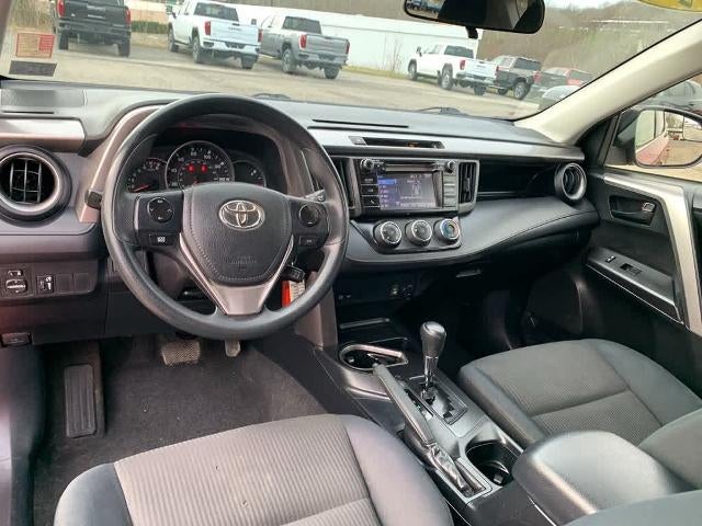 2016 Toyota RAV4 AWD 4dr LE (Natl)