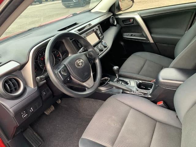 2016 Toyota RAV4 AWD 4dr LE (Natl)