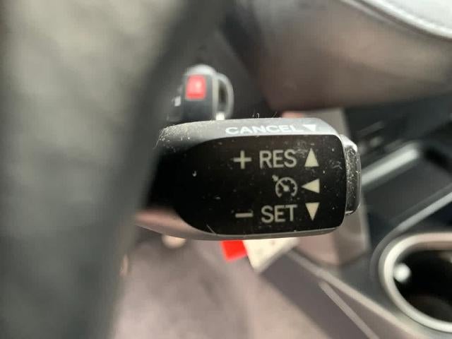2016 Toyota RAV4 AWD 4dr LE (Natl)