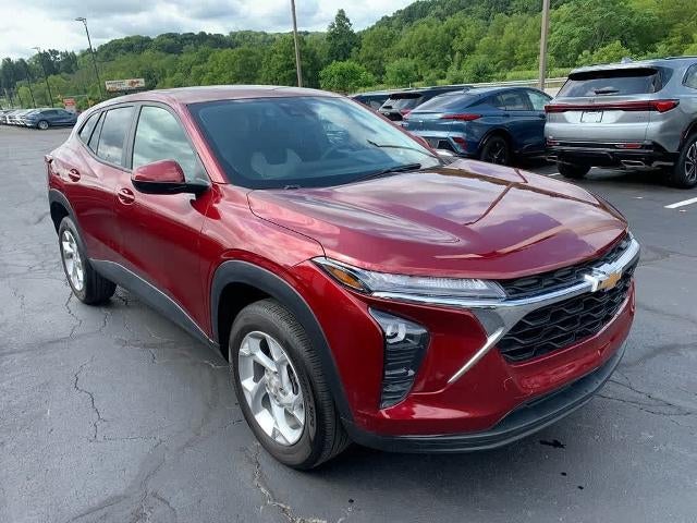 2024 Chevrolet Trax FWD 4dr LS