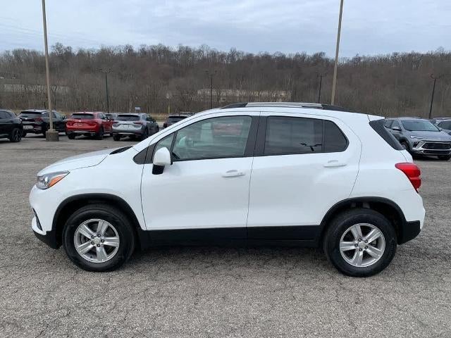 Certified 2022 Chevrolet Trax LT with VIN KL7CJPSM9NB563608 for sale in Zelienople, PA