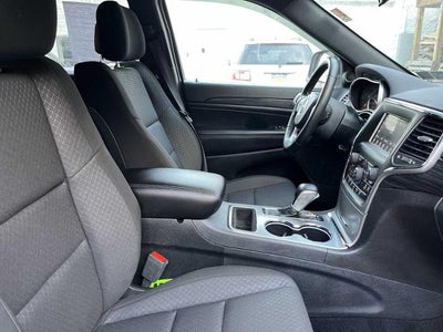 2020 Jeep Grand Cherokee Laredo E 4x4