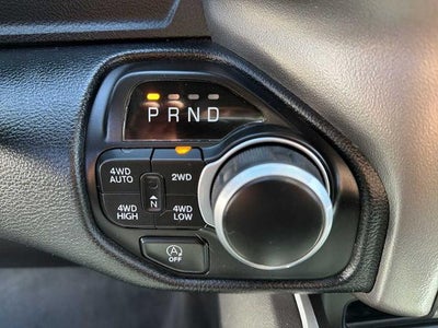 2020 RAM 1500 Big Horn 4x4 Crew Cab 5'7" Box