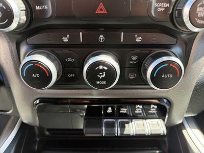 2020 RAM 1500 Big Horn 4x4 Crew Cab 5'7" Box