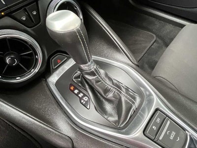 2016 Chevrolet Camaro 2dr Coupe 1LT