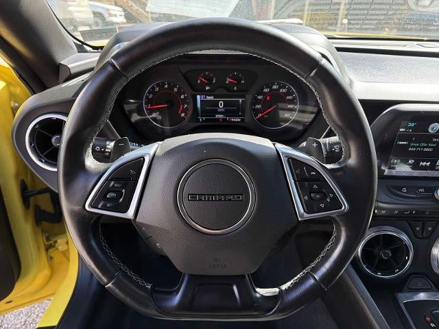 2018 Chevrolet Camaro 2dr Coupe 1LT