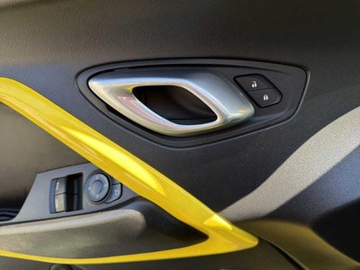 2018 Chevrolet Camaro 2dr Coupe 1LT