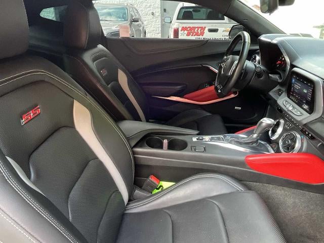 2021 Chevrolet Camaro 2dr Coupe 2SS