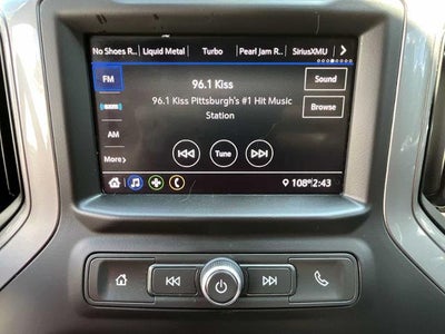 2020 Chevrolet Silverado 1500 Double Cab Standard Box 4-Wheel Drive Custom