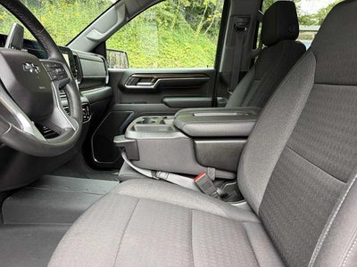 2023 Chevrolet Silverado 1500 Crew Cab Short Box 4-Wheel Drive RST