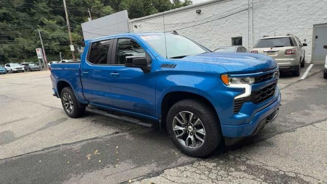 2023 Chevrolet Silverado 1500 Crew Cab Short Box 4-Wheel Drive RST