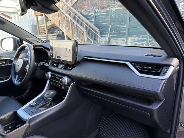 2024 Toyota RAV4 Hybrid Hybrid XSE AWD (Natl)