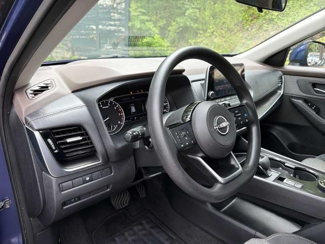 2022 Nissan Rogue AWD SV