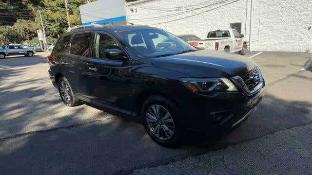 2018 Nissan Pathfinder 4x4 SV