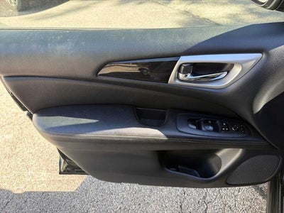 2018 Nissan Pathfinder 4x4 SV