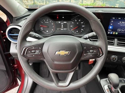 2024 Chevrolet Trax FWD 4dr LS