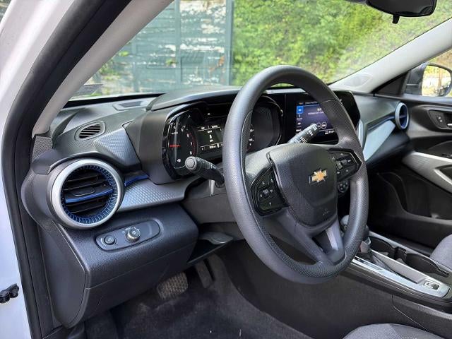 2024 Chevrolet Trax FWD 4dr LS