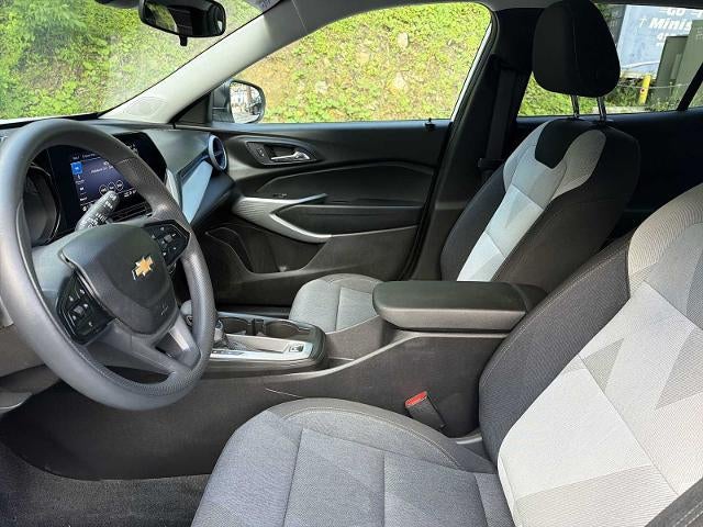 2024 Chevrolet Trax FWD 4dr LS
