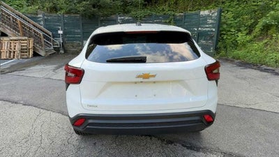 2024 Chevrolet Trax FWD 4dr LS