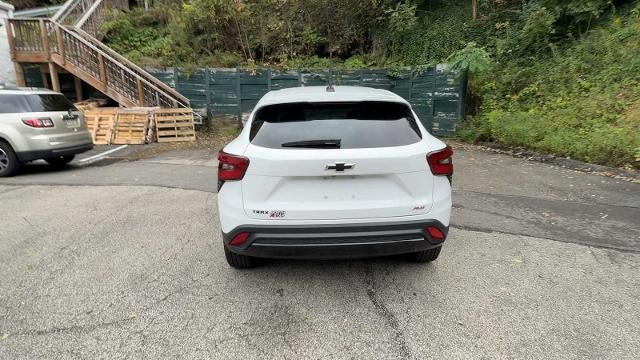 2025 Chevrolet Trax FWD 4dr 1RS