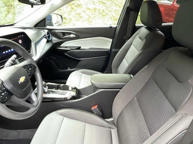 2024 Chevrolet Trax FWD 4dr LT