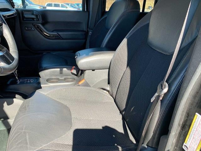 2017 Jeep Wrangler Unlimited Sahara 4x4