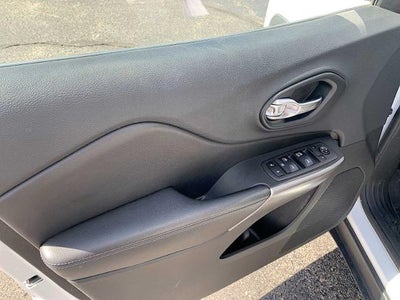 2019 Jeep Cherokee Latitude FWD