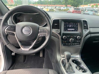 2019 Jeep Grand Cherokee Laredo E 4x4