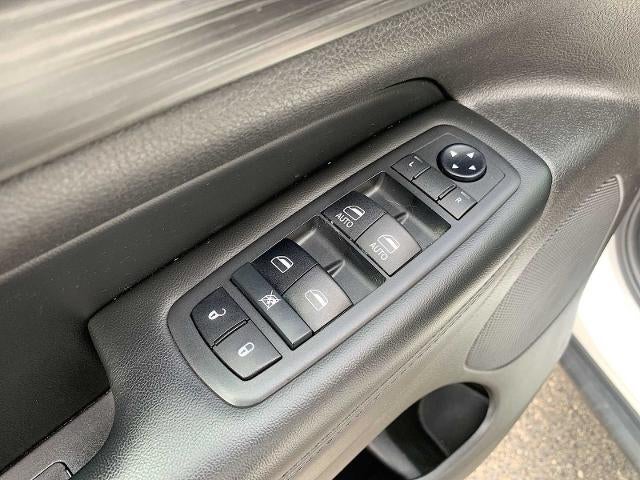 2019 Jeep Grand Cherokee Laredo E 4x4
