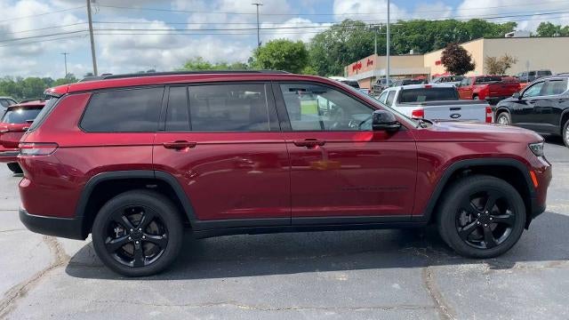 2023 Jeep Grand Cherokee L Altitude 4x4