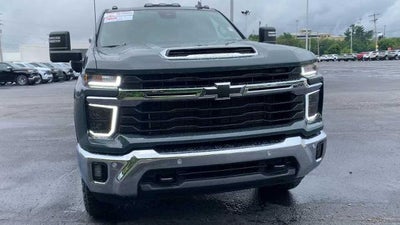 2025 Chevrolet Silverado 3500 HD Crew Cab Long Box 4-Wheel Drive LT