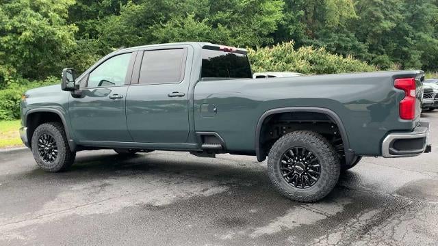 2025 Chevrolet Silverado 3500 HD Crew Cab Long Box 4-Wheel Drive LT
