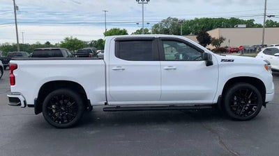 2022 Chevrolet Silverado 1500 Crew Cab Short Box 4-Wheel Drive RST