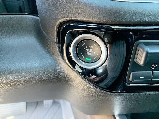 2023 Chevrolet Silverado 1500 Crew Cab Short Box 4-Wheel Drive High Country