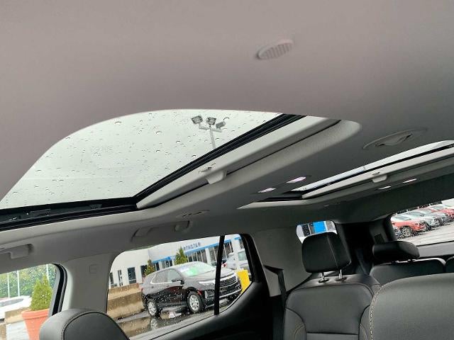 2021 Chevrolet Traverse AWD 2LT