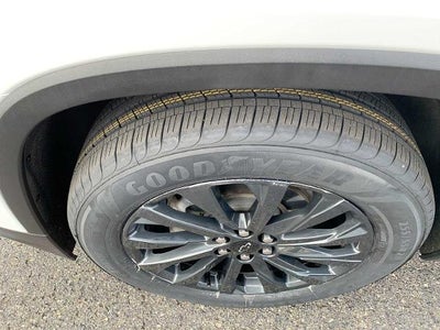 2023 Chevrolet Traverse AWD 2LT