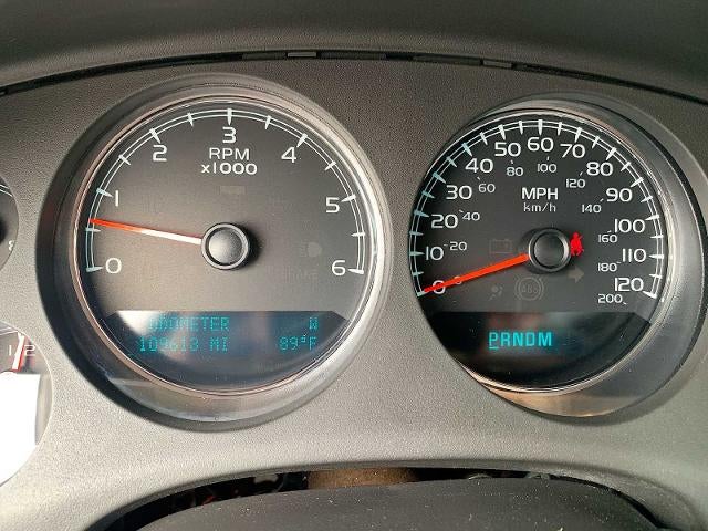 2011 Chevrolet Suburban 4WD 1500 LT